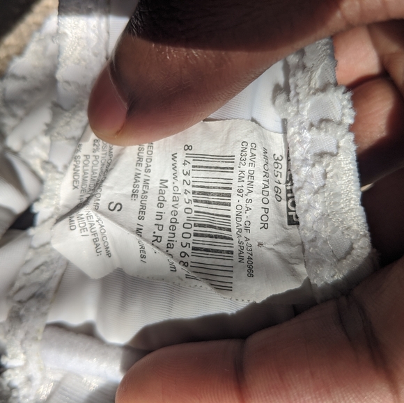 White Crochet Bikini Top - Picture 4 of 5